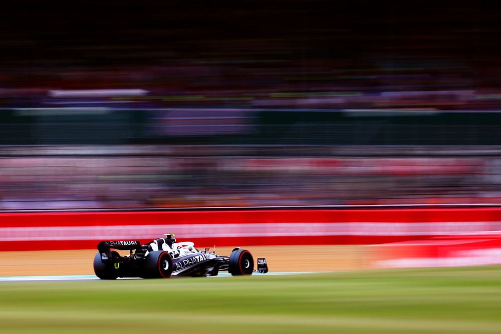 F1イギリスFP3:フェルスタッペンが2番手ペレスに0.4秒差でトップタイム。メルセデス勢はフェラーリ勢に割って入る
