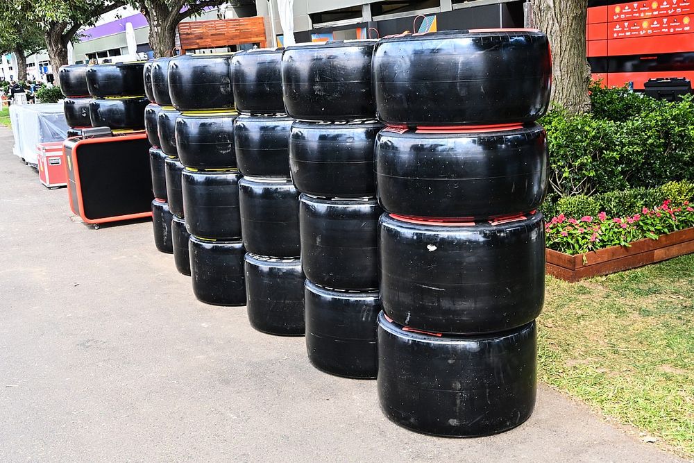 Pirelli усилит передние шины для Ф1 к 2023 году