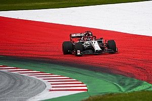Raikkonen: "Yakıt tasarrufu yüzünden puanları kaçırdık"