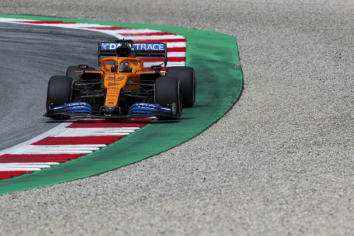Les graviers rapprochés de la piste au virage 6 du Red Bull Ring