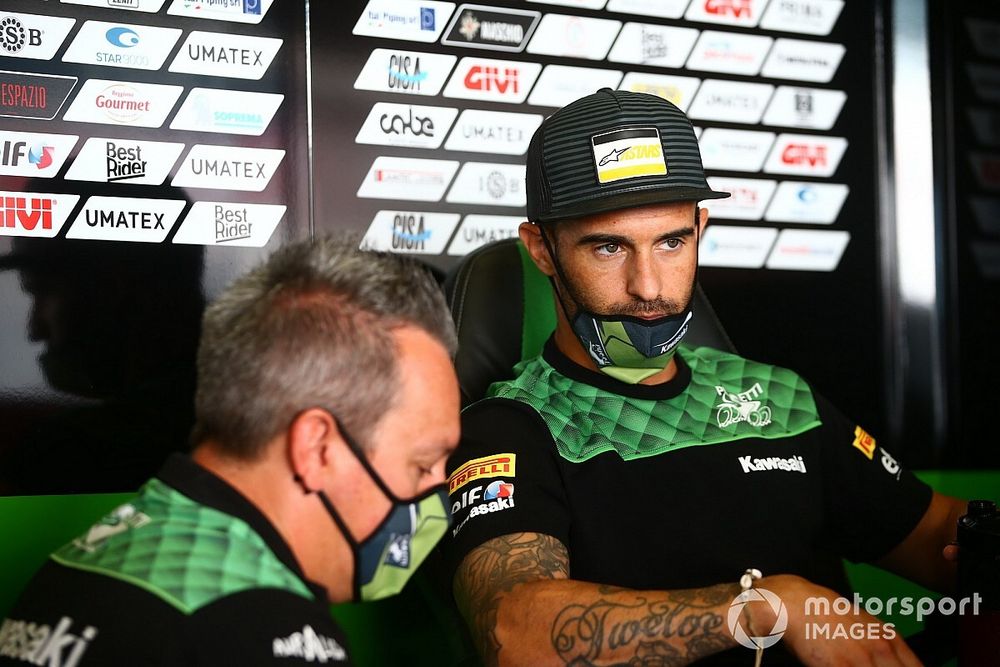 Oficial: Forés no seguirá con Puccetti en el WorldSBK 2021