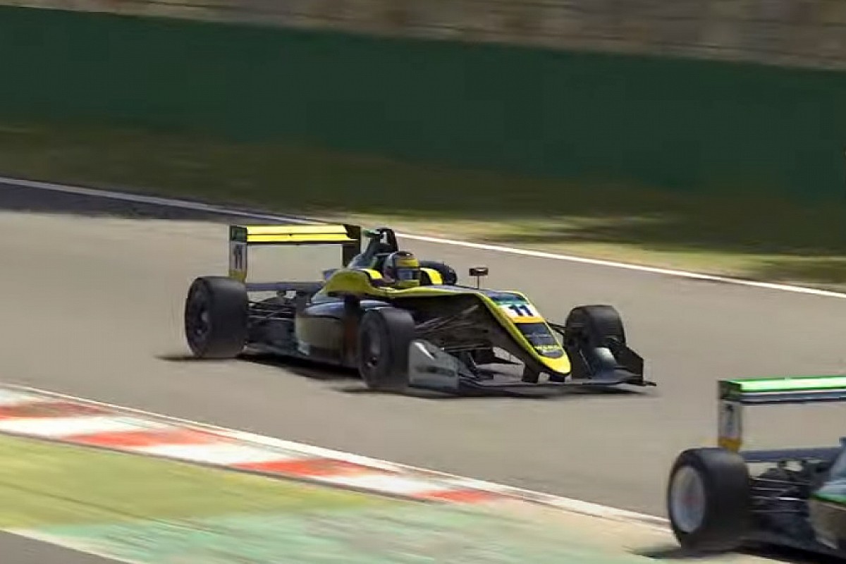 Kacper Sztuka w wirtualnej F3