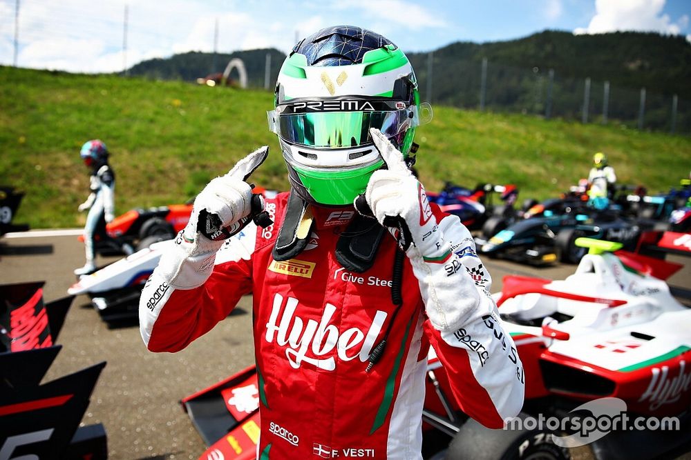 Ganador de la pole Frederik Vesti, PREMA Racing