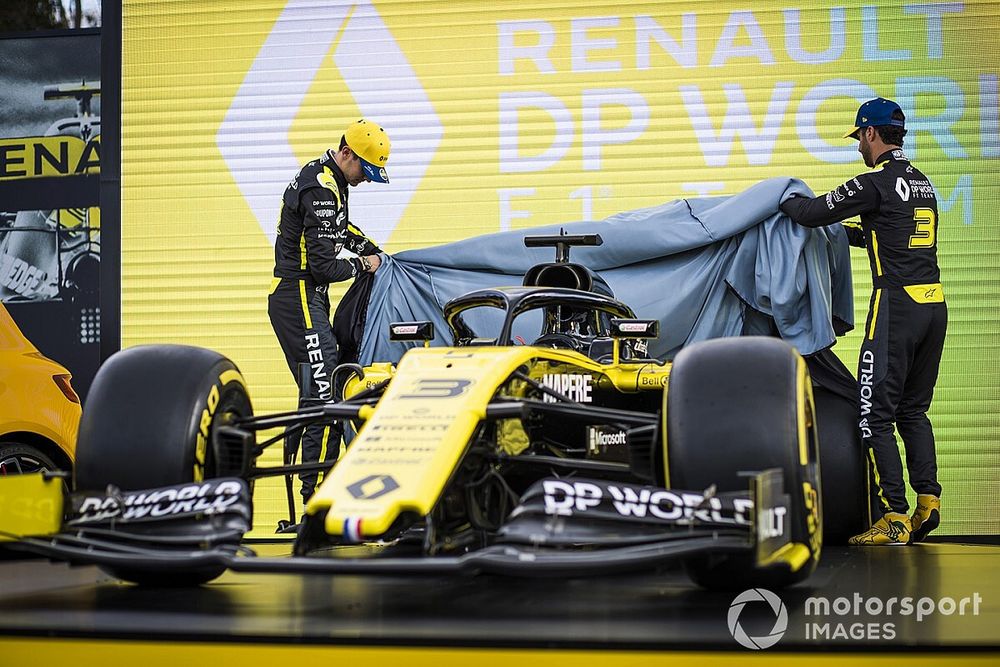 Esteban Ocon, Renault F1 and Daniel Ricciardo, Renault F1 Team reveal the livery of their Renault F1 Team R.S.20 