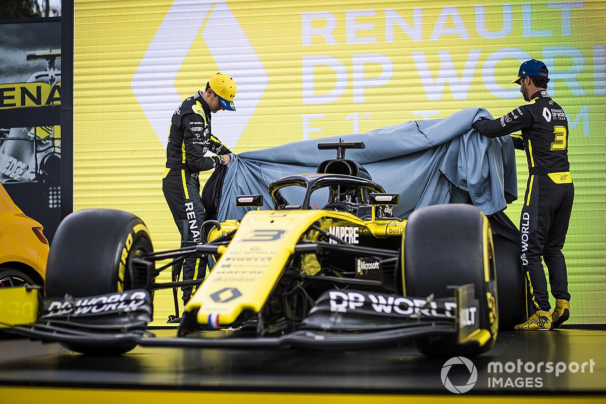 Ook Renault komt met coronamaatregelen: Personeel met verlof