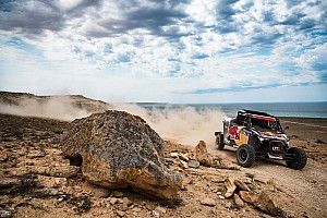 Cristina Gutiérrez gana el Rally de Kazajistán... ¡con dos vértebras rotas!