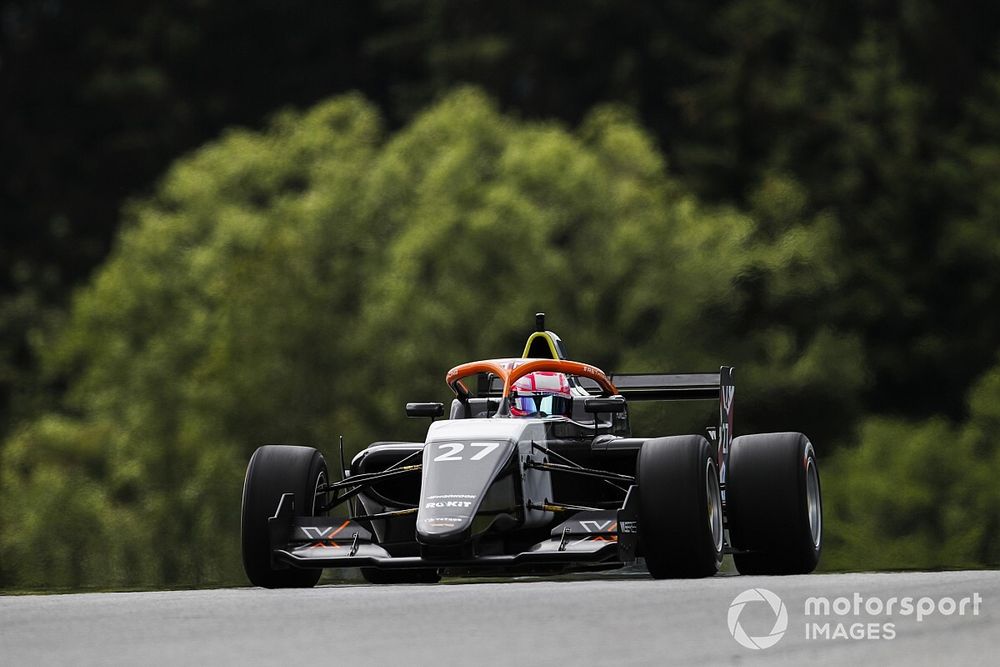 Styria W Series: Powell tops practice ahead of Visser