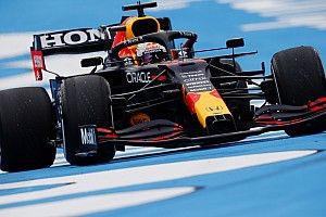 Verstappen lidera también la FP2 del GP de Estiria y Pérez queda lejos