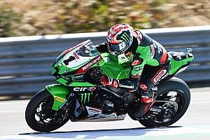 Rea pakt pole voor eerste race in Estoril, P14 voor Van der Mark