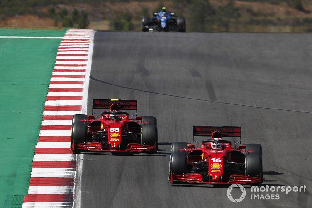 Ferrari elogia cómo Sainz aceptó dejar pasar a Leclerc