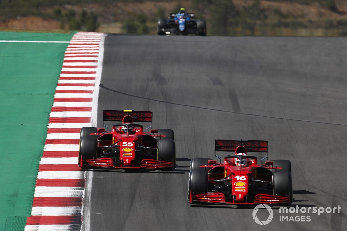 Ferrari elogia cómo Sainz aceptó dejar pasar a Leclerc