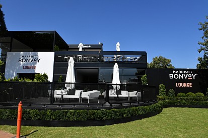 Albert Park'ta bir otel, Coronavirüs nedeniyle kapatıldı!