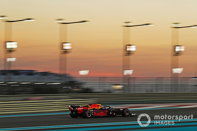 F1アブダビFP3:レッドブルのフェルスタッペン最速。3強入り交じる結果で予選へ