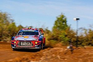 Katalonya WRC: Neuville liderliğe çıktı, Meeke kaza yaptı