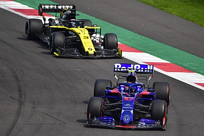 Ricciardo welcomes Toro Rosso pressure in F1 finale