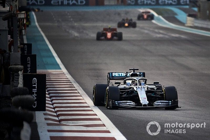 Наглядная статистика: как Mercedes выиграла титулы в 2019-м