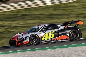 Rossi non si ferma: ha provato l'Audi di WRT a Valencia