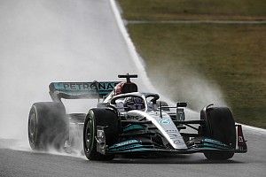 Hamilton cierra con el mejor tiempo en Barcelona y Pérez en tercero
