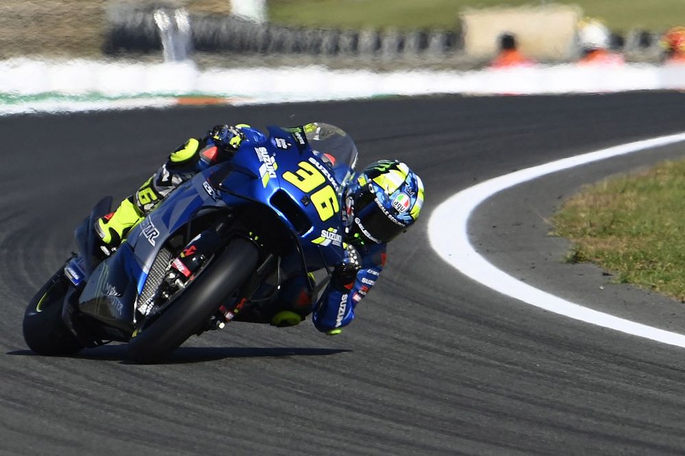Mir topt warm-up voor MotoGP-seizoensfinale in Valencia