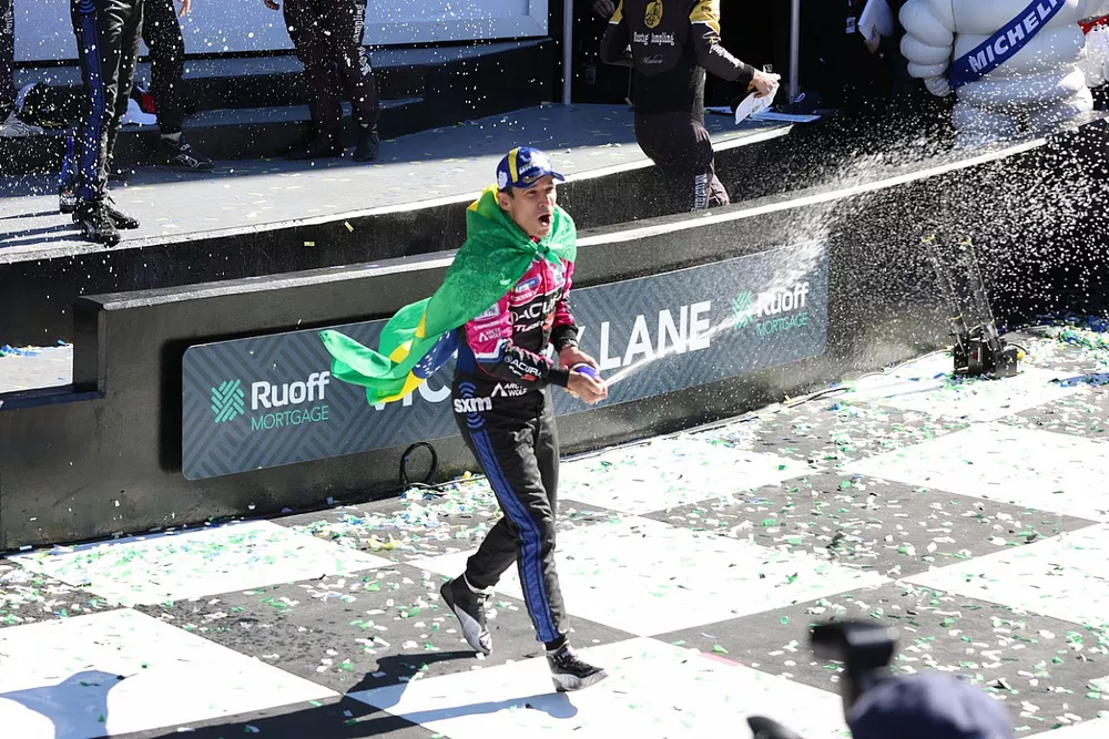 #60 Meyer Shank Racing W/Curb-Agajanian Acura DPi: Helio Castroneves