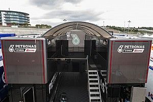 Petronas SRT Bantu Angkat Merek Lokal Malaysia ke Paddock MotoGP