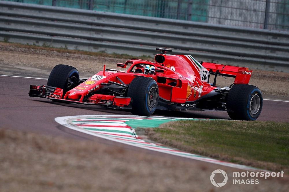 Alesi i Armstrong pierwszy raz jeździli Ferrari F1