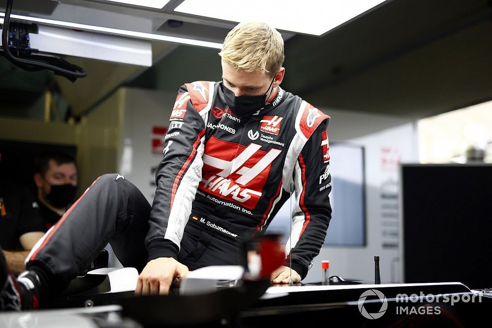 Mick Schumacher: Die ersten Fotos im Haas-Overall