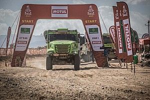 Debutant Van Groningen vervolgt de Dakar voor spek en bonen