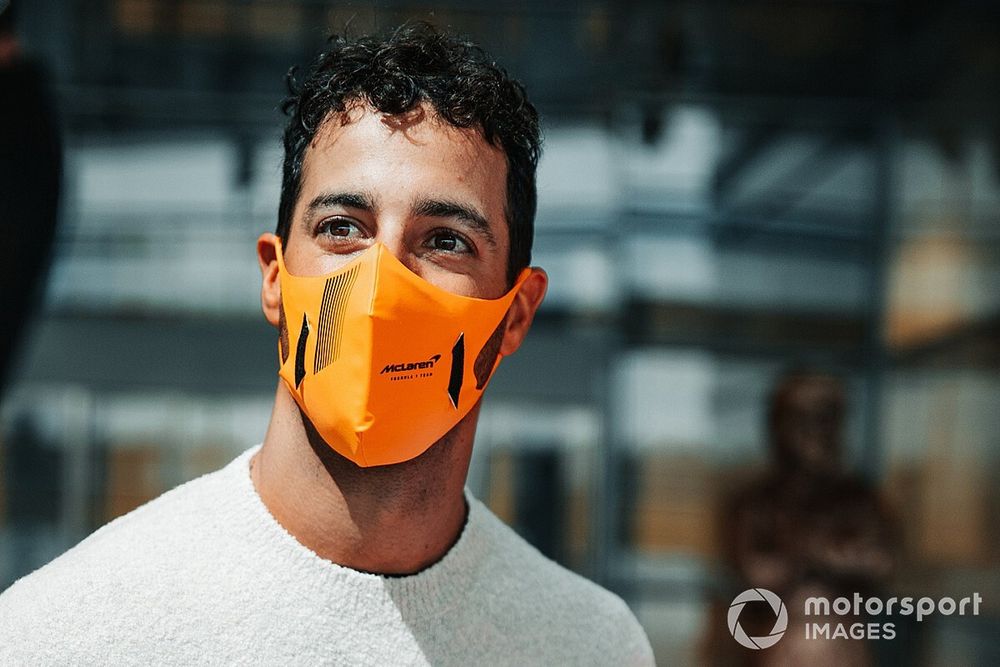 Ricciardo: "Ho firmato per tre anni con la McLaren"