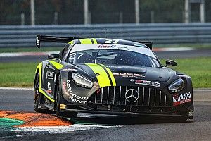 GT Italiano: Monza da dimenticare per Francesca Linossi