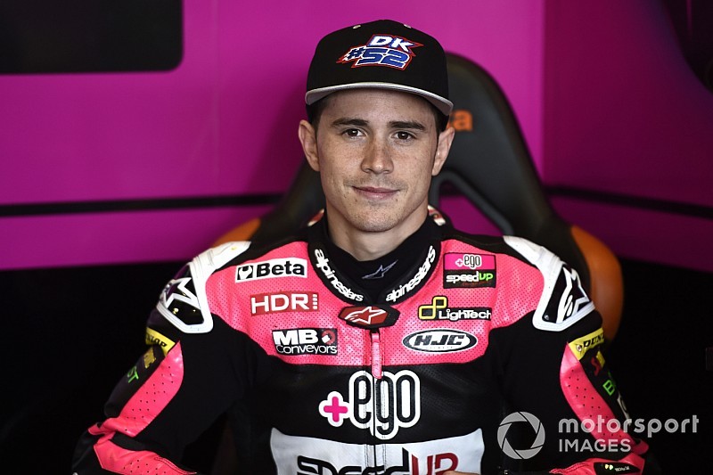 Kent lands full-time racing return in British Superbike