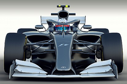 Hamilton: "2021 araçlarının kirli hava verileri harika görünüyor"