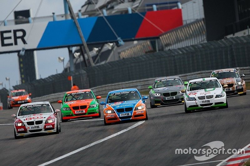 #490 BMW 325i e90: Christopher Rink, Danny Brink, Phillipp Leisen