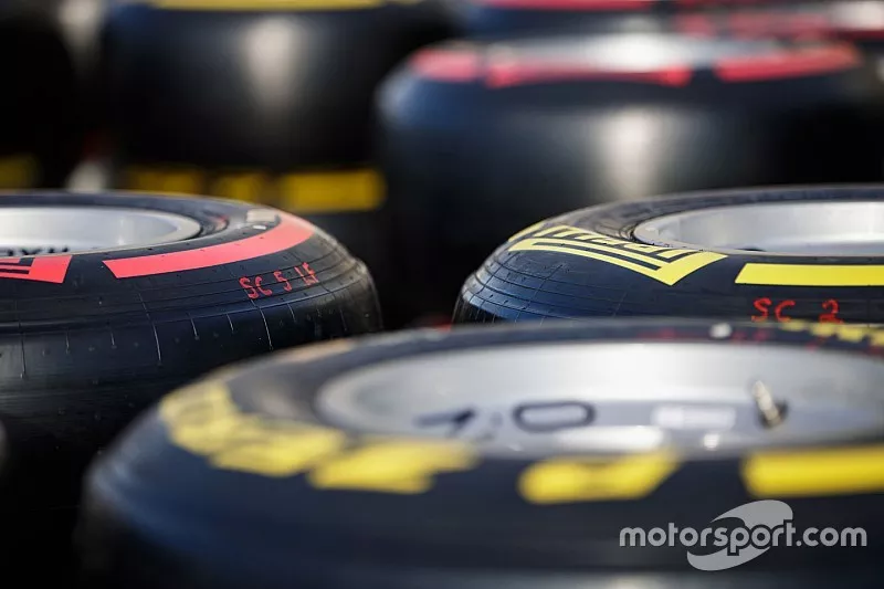 Des pneus Pirelli