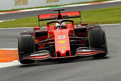 Vettel ziet liever F1-kalender met zestien Grands Prix