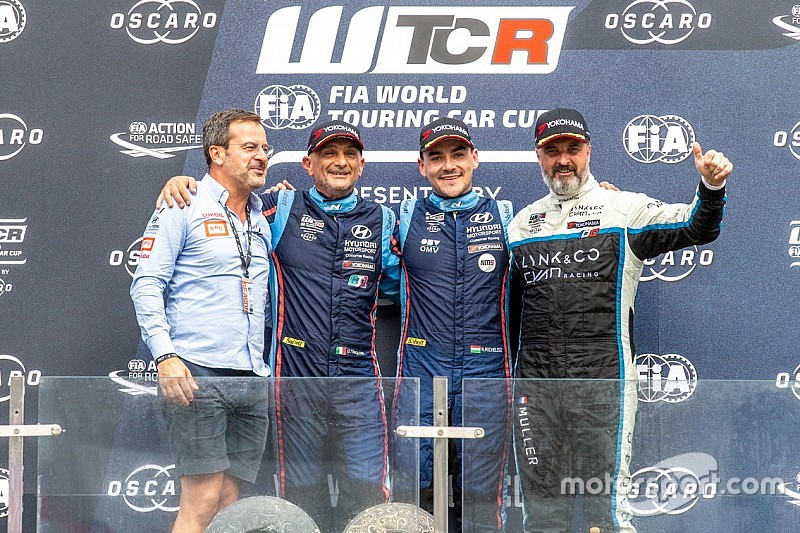 Tarquini: "Ora aiuterò Michelisz, ma la FIA sul BoP non è chiara"