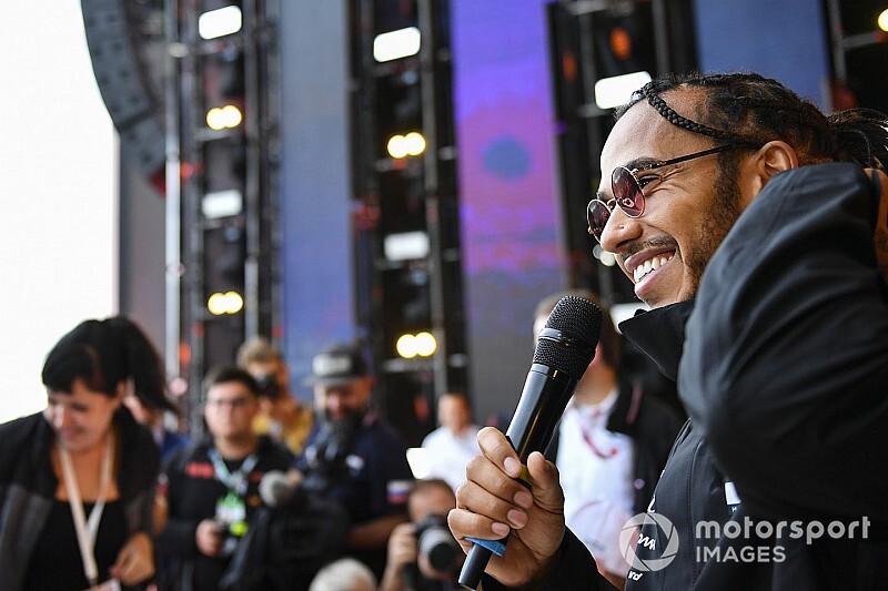 Hamilton jest spokojny o formę Mercedesa
