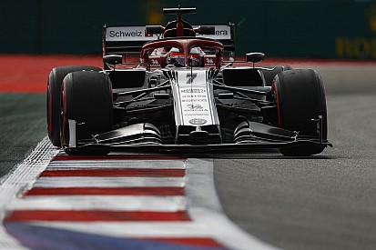 Raikkonen: "Sıradan bir cuma günüydü"