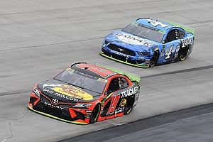 Harvick: "We still have to beat the Gibbs cars" for title shot