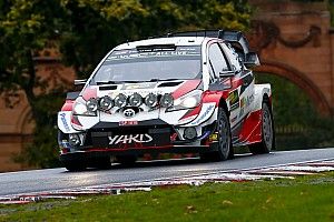 Tänak creuse l'écart, Neuville revient sur Ogier