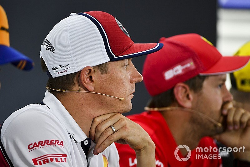 Vettel vajon mit mutogatott Kiminek?