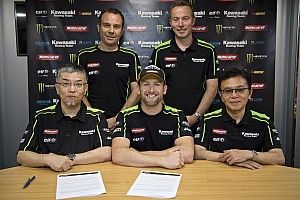 Tom Sykes bertahan di Kawasaki hingga 2018