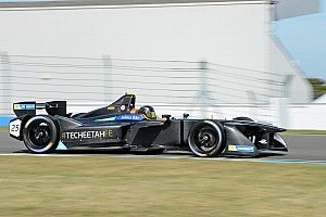 Vergne lowers lap record on penultimate Formula E test day