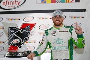  Justin Marks gana su primera carrera en Xfinity