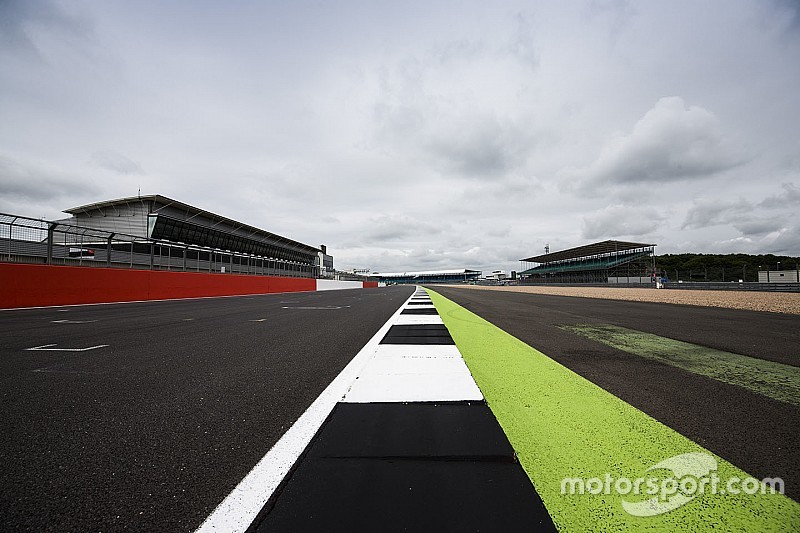 Silverstone reageert op track limits-discussie: meer grindbakken