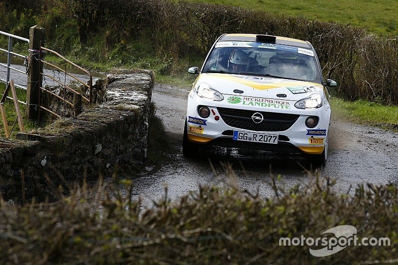 Griebel: "Strani problemi sulla mia Opel Adam R2"