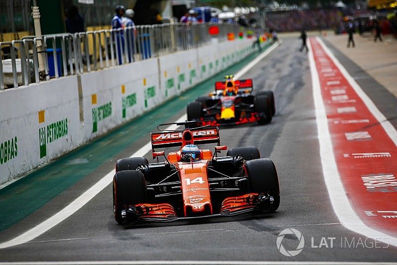 McLaren schaart zich achter Red Bull in motorendiscussie