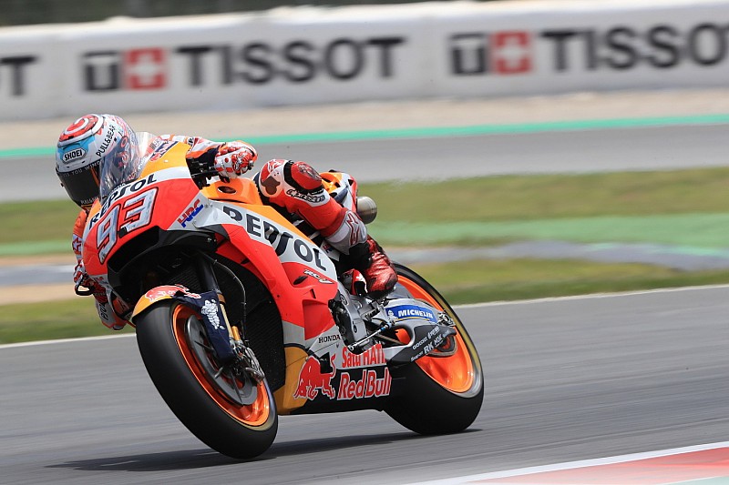 Márquez: "Lorenzo es el favorito, pero sufriendo estamos cerca"