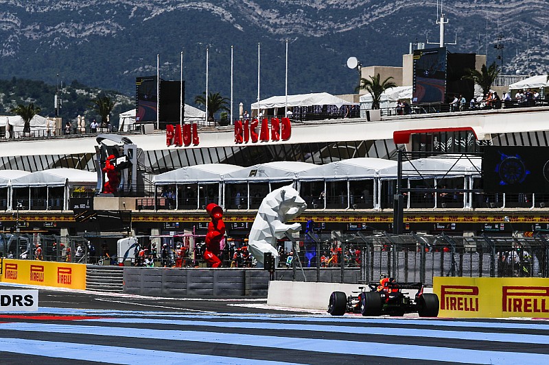 Coureurs bezorgd over pitstraat Paul Ricard met voorspelde regen