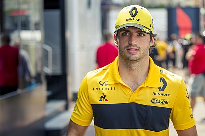 McLaren le apunta a Sainz y Red Bull piensa en Gasly